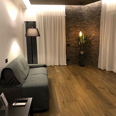 Borgiarooms Luxury Apartment Мілаццо Екстер'єр фото