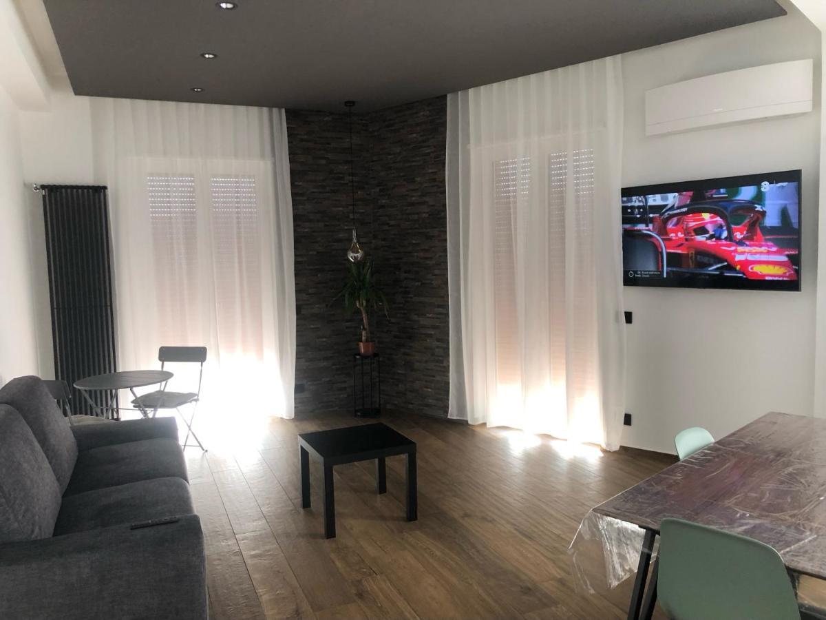 Borgiarooms Luxury Apartment Мілаццо Екстер'єр фото