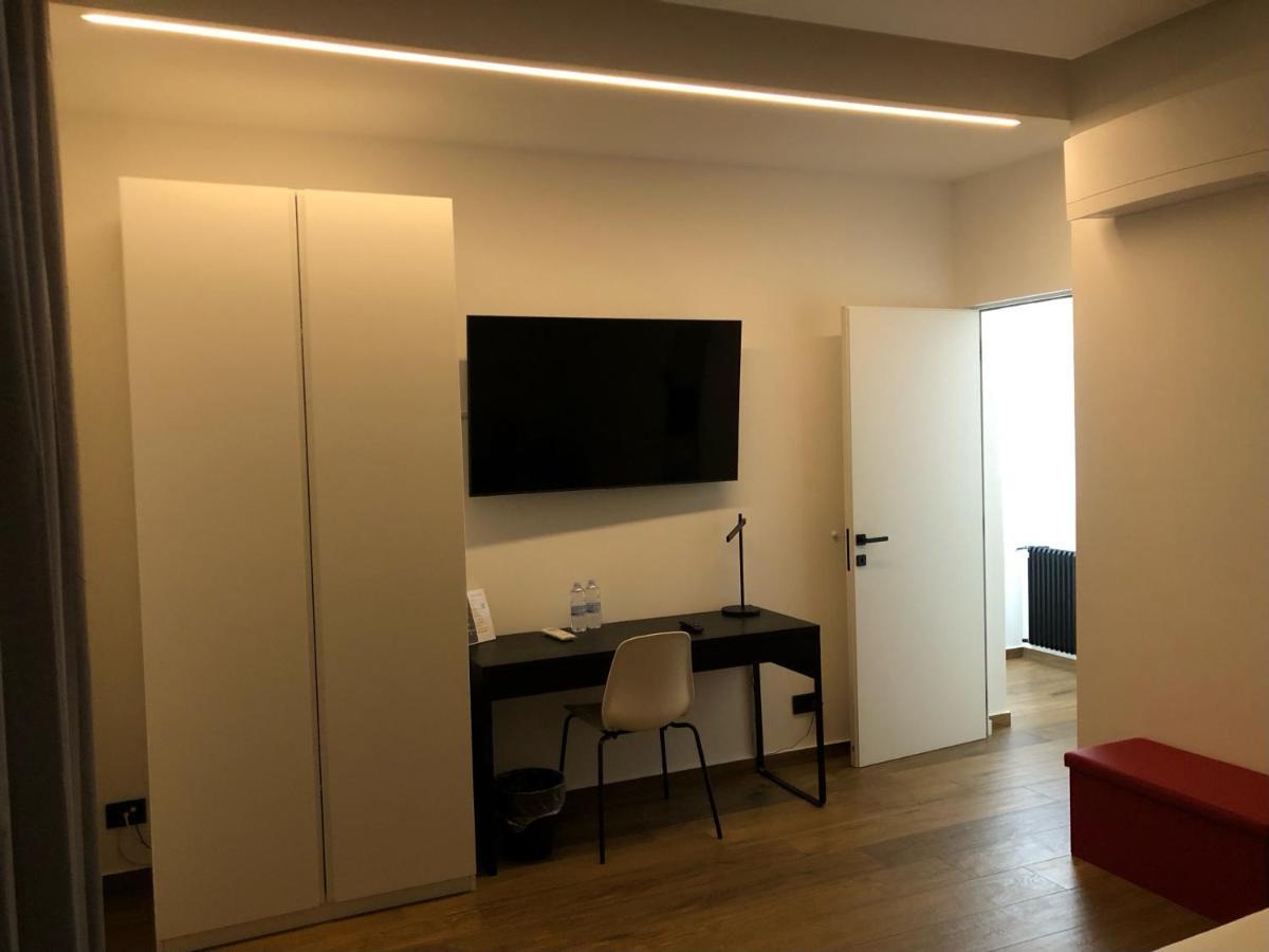 Borgiarooms Luxury Apartment Мілаццо Екстер'єр фото