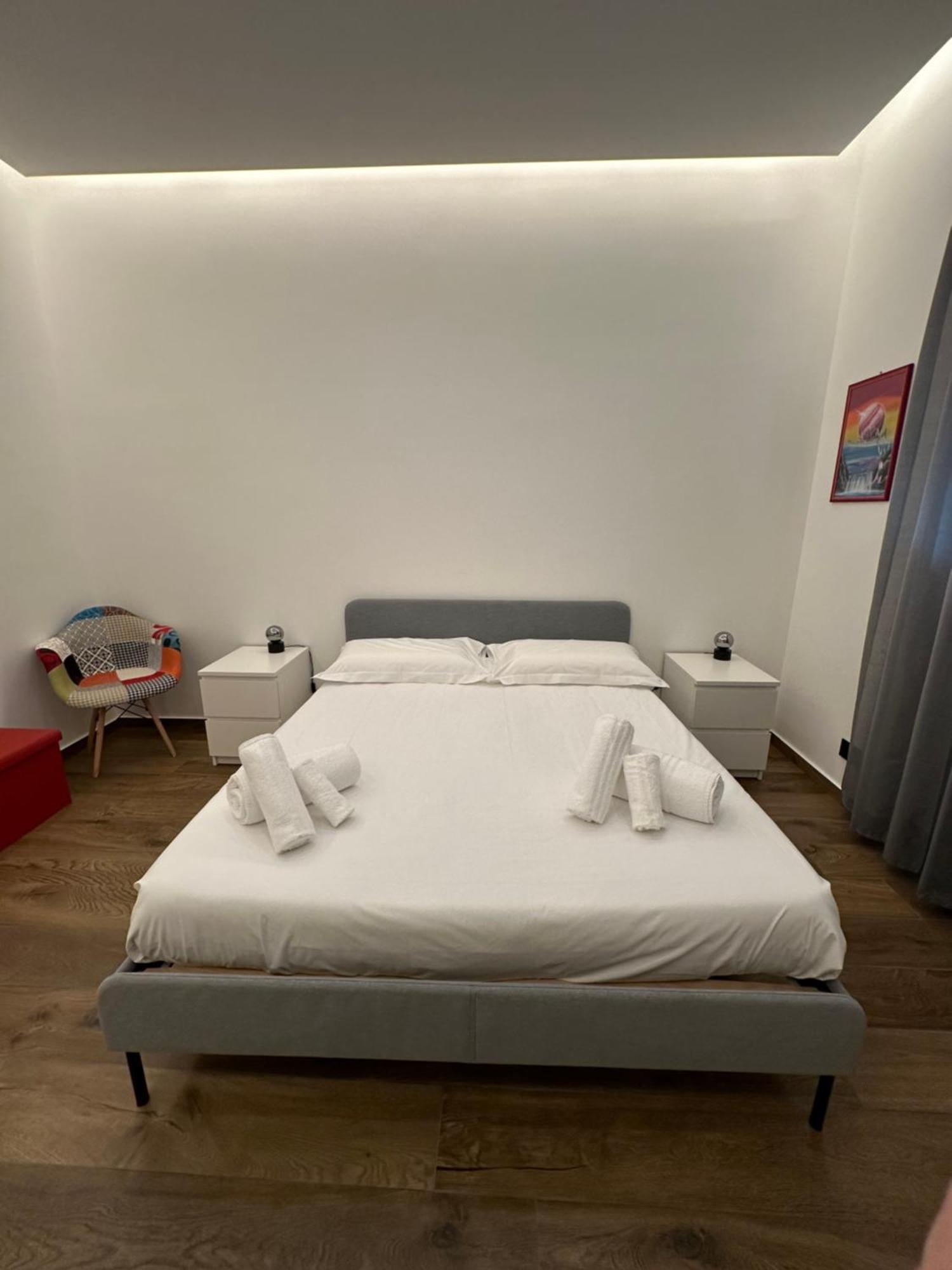 Borgiarooms Luxury Apartment Мілаццо Екстер'єр фото