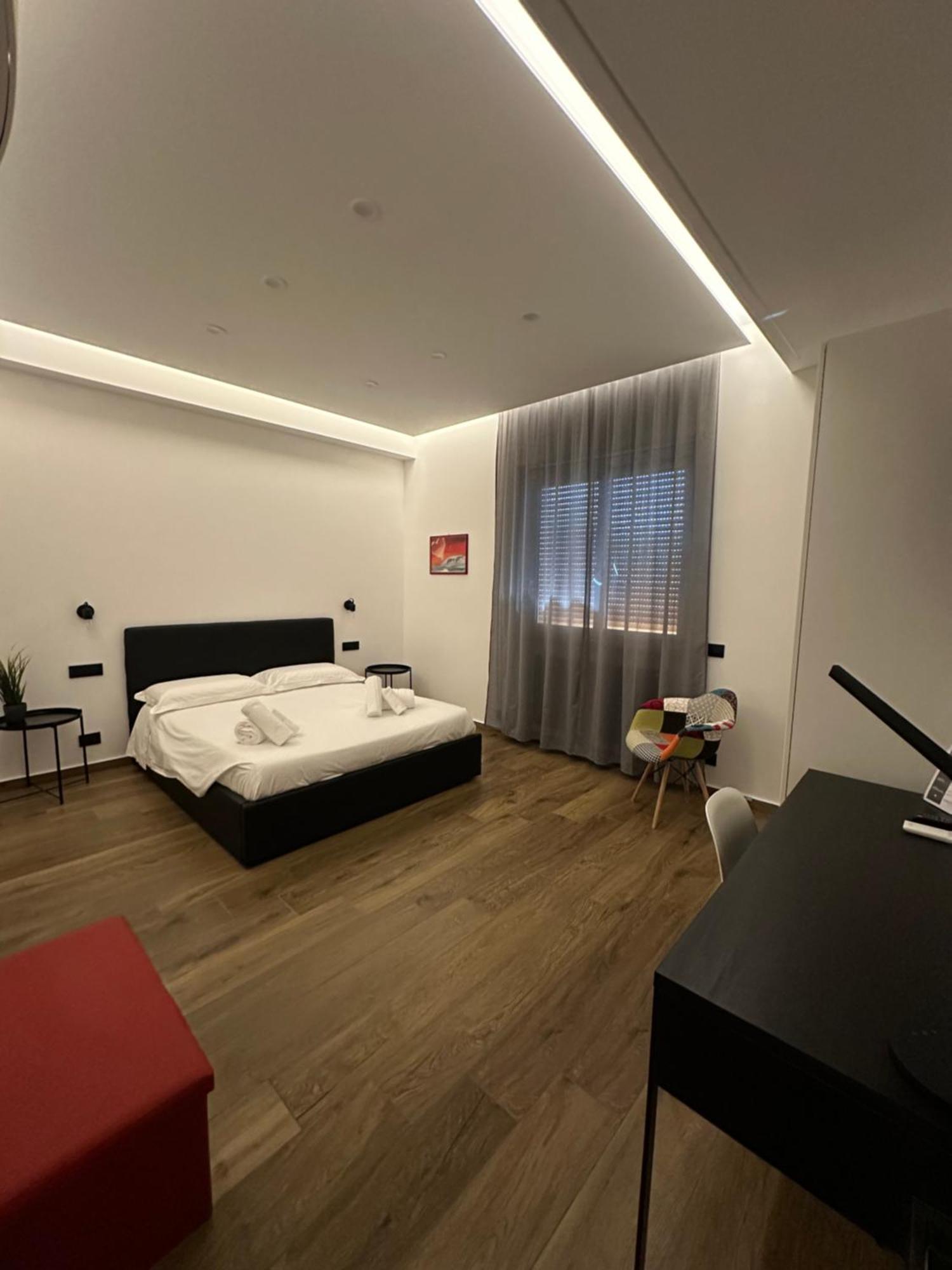 Borgiarooms Luxury Apartment Мілаццо Екстер'єр фото